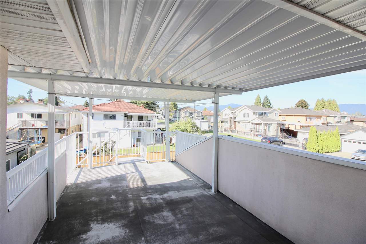 7439 7th Street, Burnaby East 11