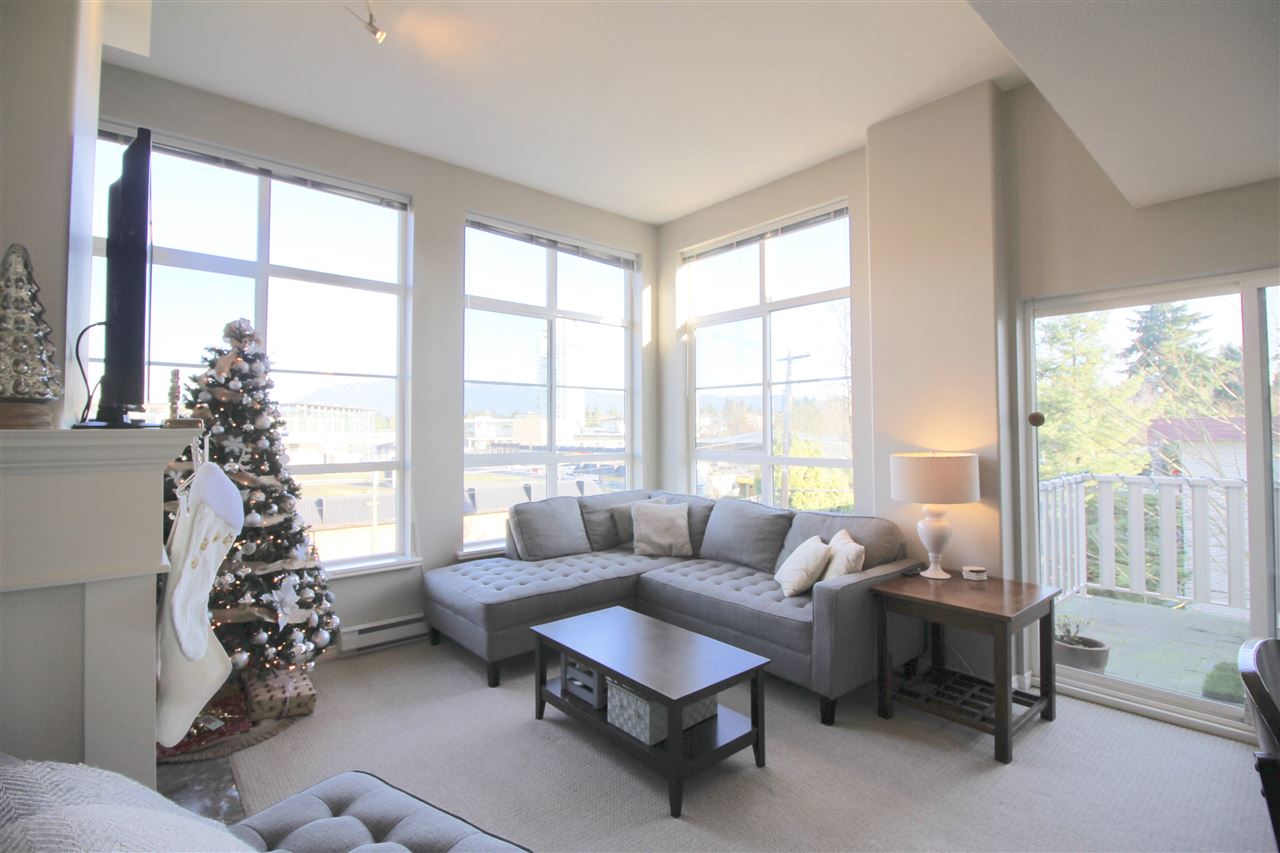 402 522 Smith Avenue, Coquitlam 2