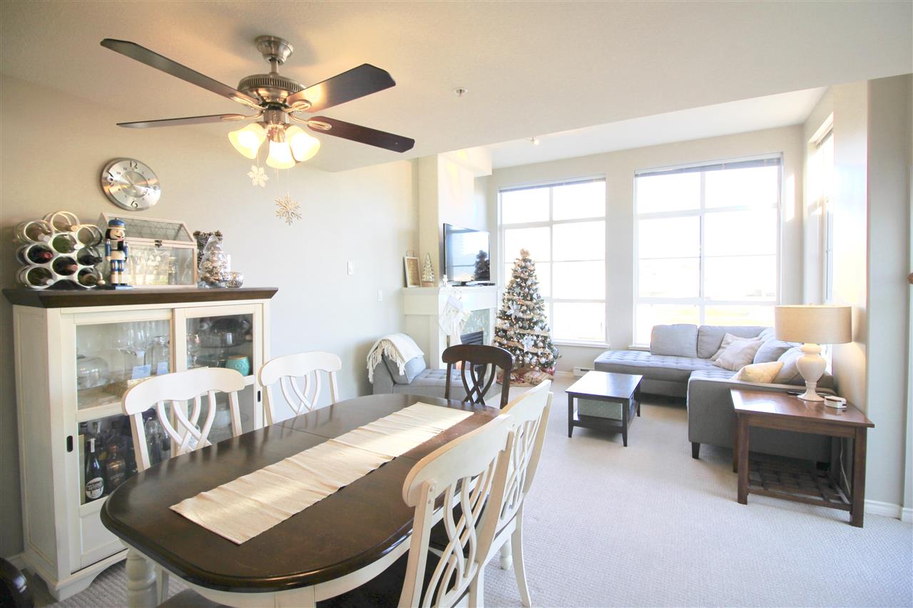 402 522 Smith Avenue, Coquitlam 4