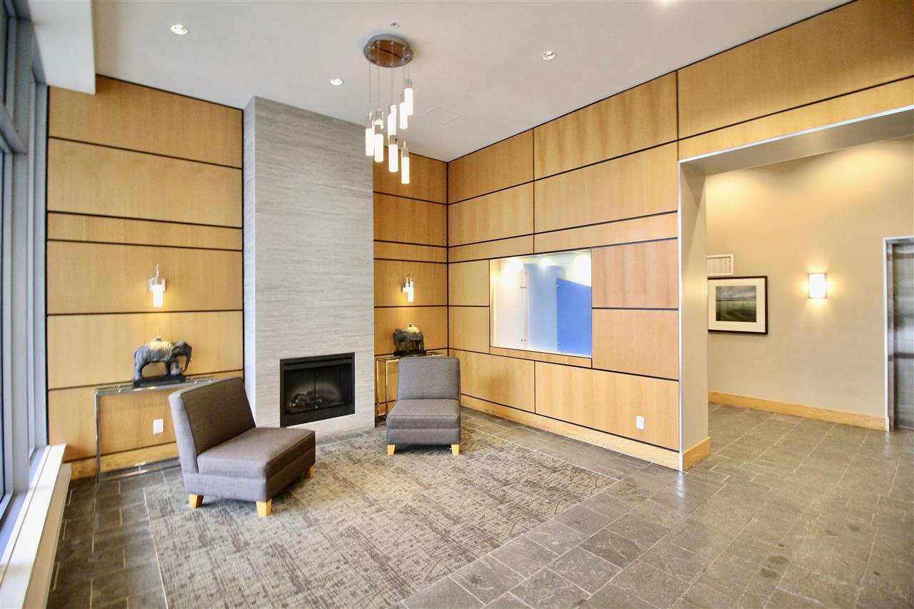 1801 2289 Yukon Crescent, Burnaby North 4