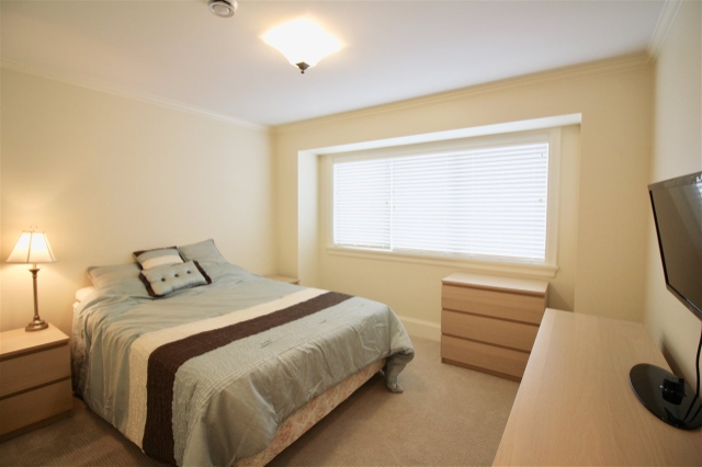 6561 Carnegie Street, Burnaby North 12