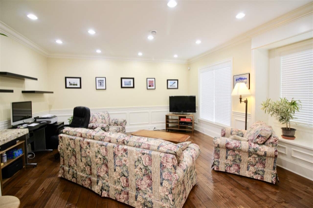 6561 Carnegie Street, Burnaby North 9