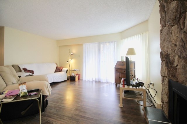 206 2355 Trinity Street, Vancouver East 4