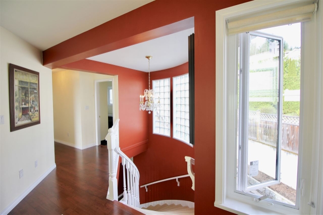 2578 Westhill Close, West Vancouver 8