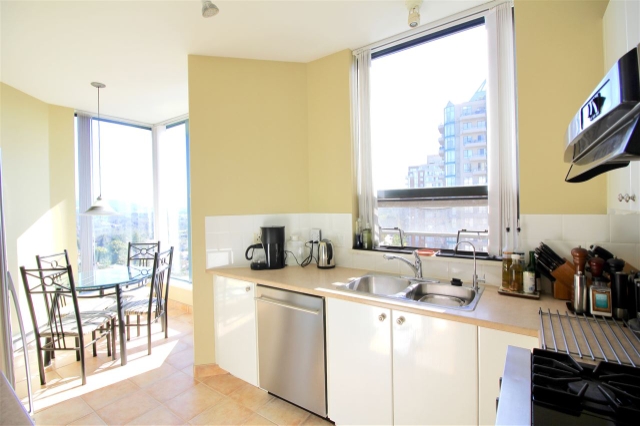 1605 4567 Hazel Street, Burnaby South 10
