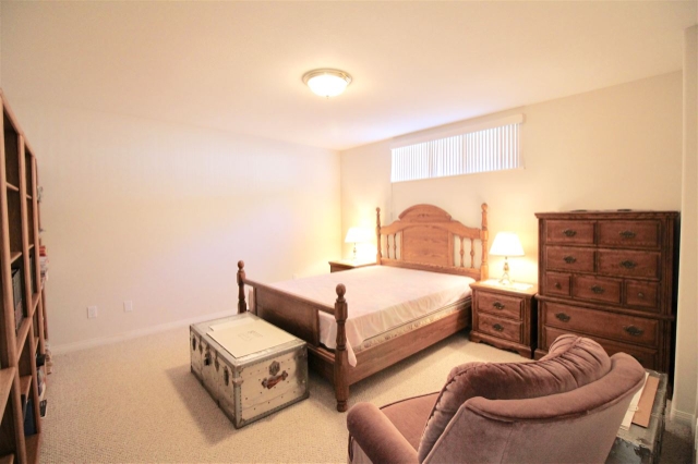 1322 Rosser Avenue, Burnaby North 15
