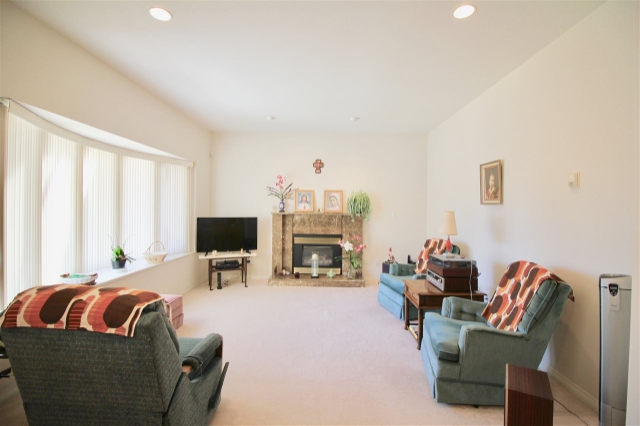 1322 Rosser Avenue, Burnaby North 5
