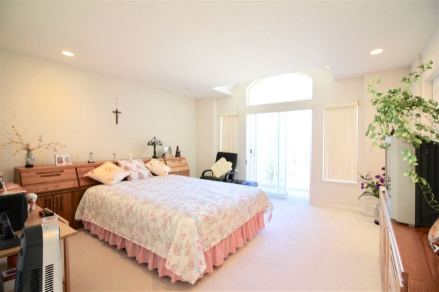 1322 Rosser Avenue, Burnaby North 8