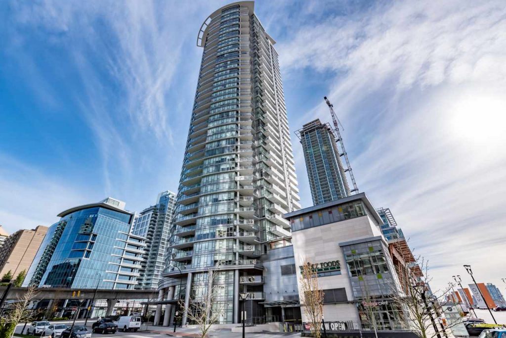 Stratus