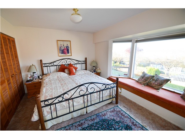 7058 Malibu Dr, Burnaby North 7