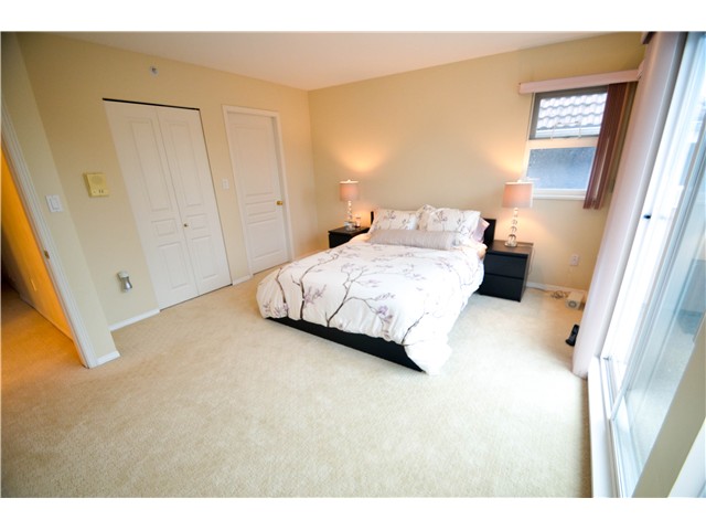 3088 E 20th Av, Vancouver East 10