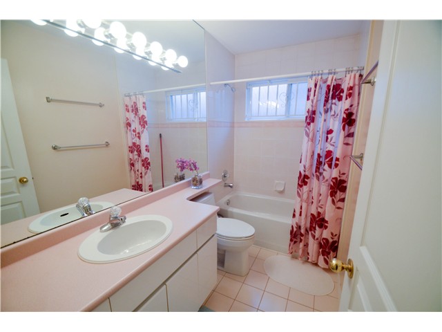 3088 E 20th Av, Vancouver East 13