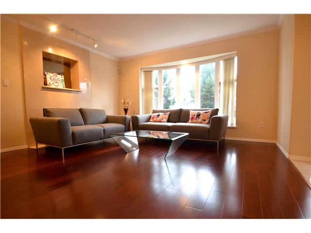 3088 E 20th Av, Vancouver East 2