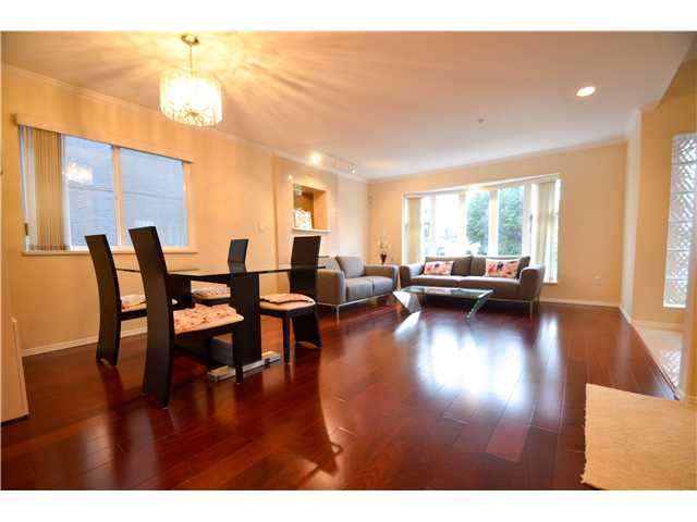 3088 E 20th Av, Vancouver East 4