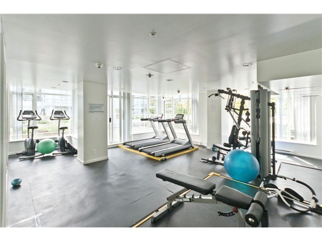 # 703 480 Robson St, Vancouver West 7