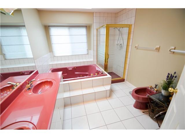 7292 Barnet Rd, Burnaby North 13
