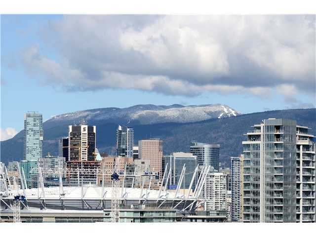 # 202 251 E 7Th Av, Vancouver East 10