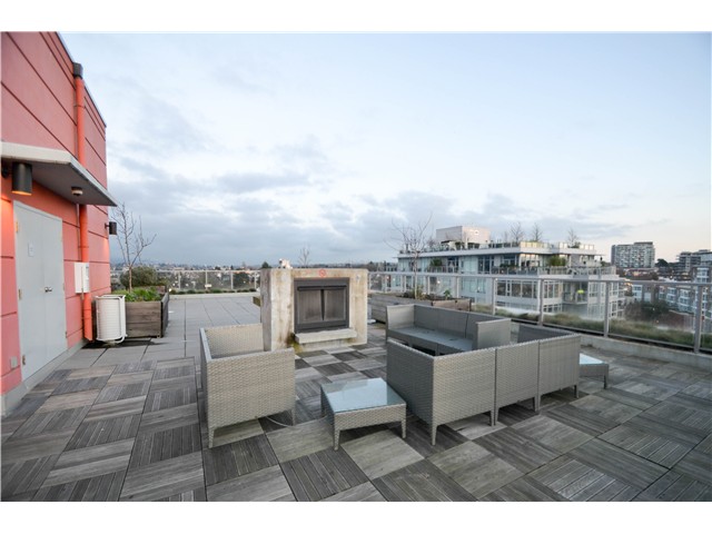 # 202 251 E 7Th Av, Vancouver East 12