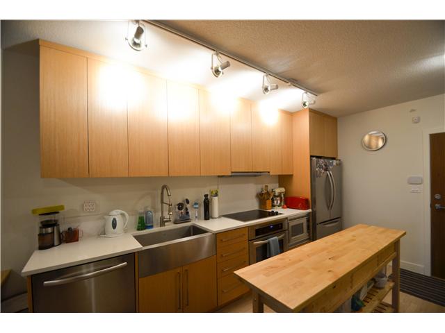 # 202 251 E 7Th Av, Vancouver East 4