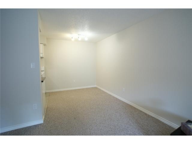 # 405 9857 Manchester Dr, Burnaby North 4