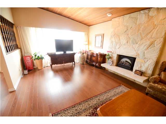 1635 Cliff Av, Burnaby North 2