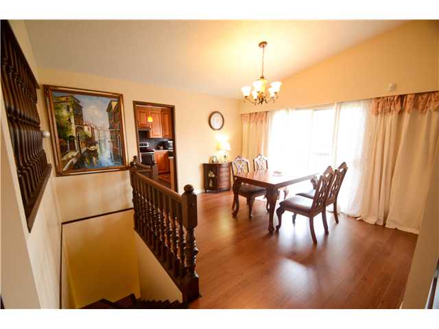 1635 Cliff Av, Burnaby North 4