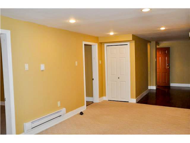 8247 10Th Av,	East Burnaby 8