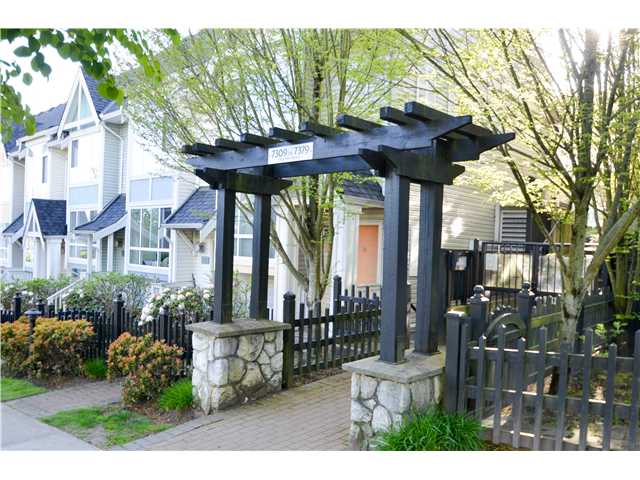 7337 Magnolia Te, Burnaby South