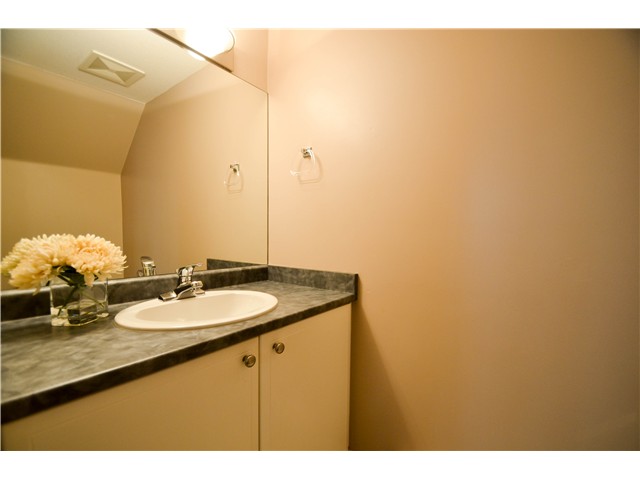 7337 Magnolia Te, Burnaby South 6