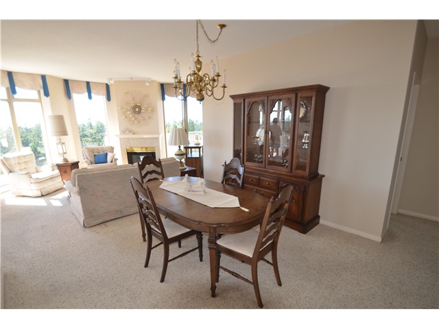 # 2203 6188 Patterson Av, Burnaby South 6