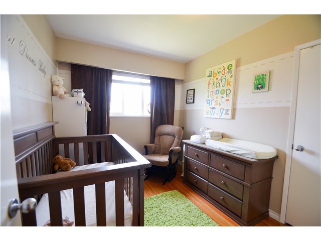 6768 Aubrey St, Burnaby North 10