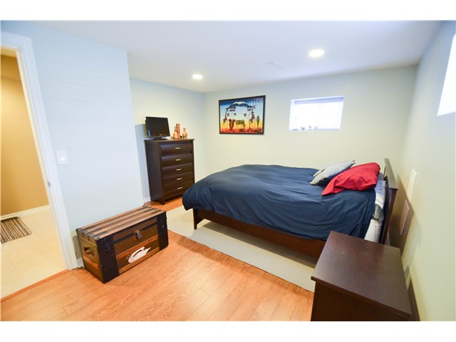 6768 Aubrey St, Burnaby North 14
