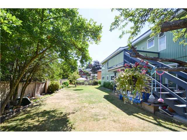 6335 Berwick Ct, Burnaby South 20
