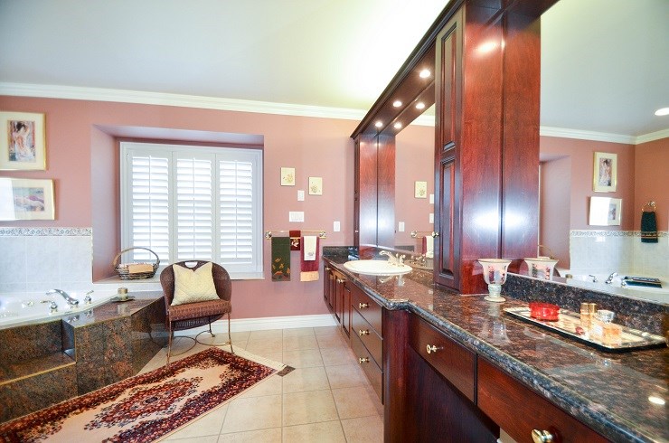 1529 Holdom Avenue, Burnaby North 14
