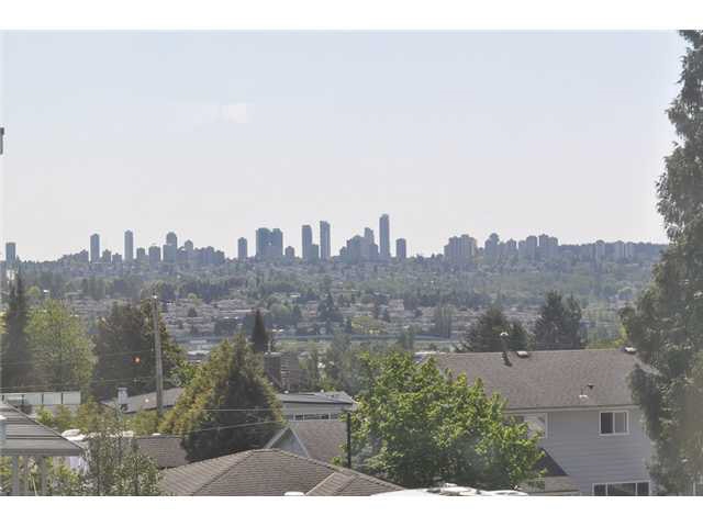 1529 Holdom Avenue, Burnaby North 19