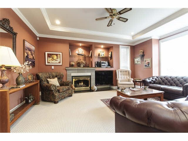 1529 Holdom Avenue, Burnaby North 10