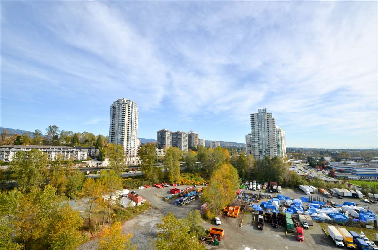 1703 2289 Yukon Crescent, Burnaby North 4