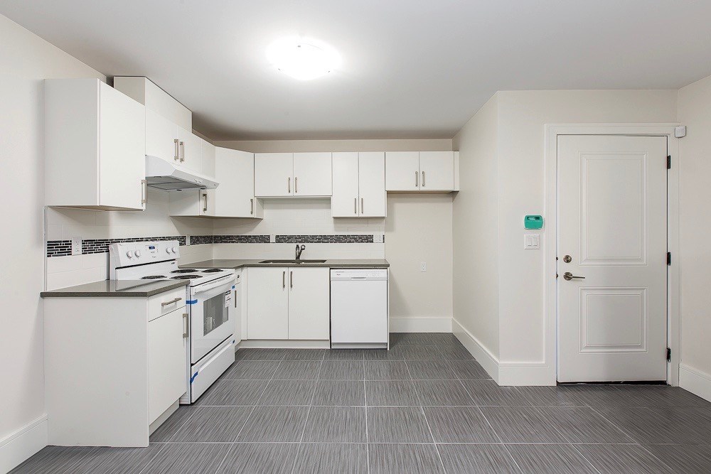 6565 Aubrey Street, Burnaby North 17