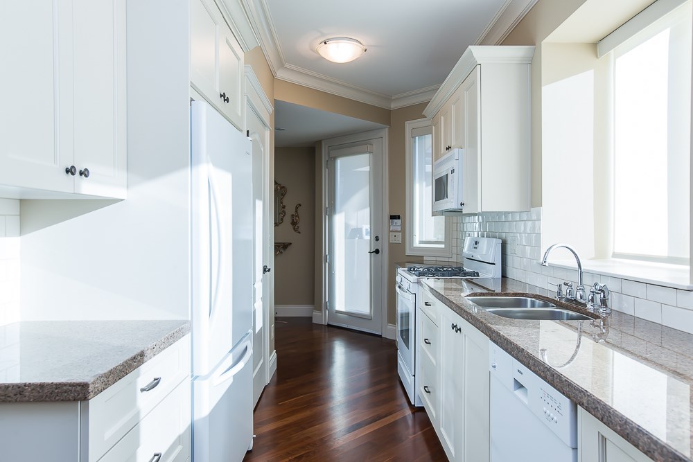 3138 Roycroft Court, Burnaby North 15