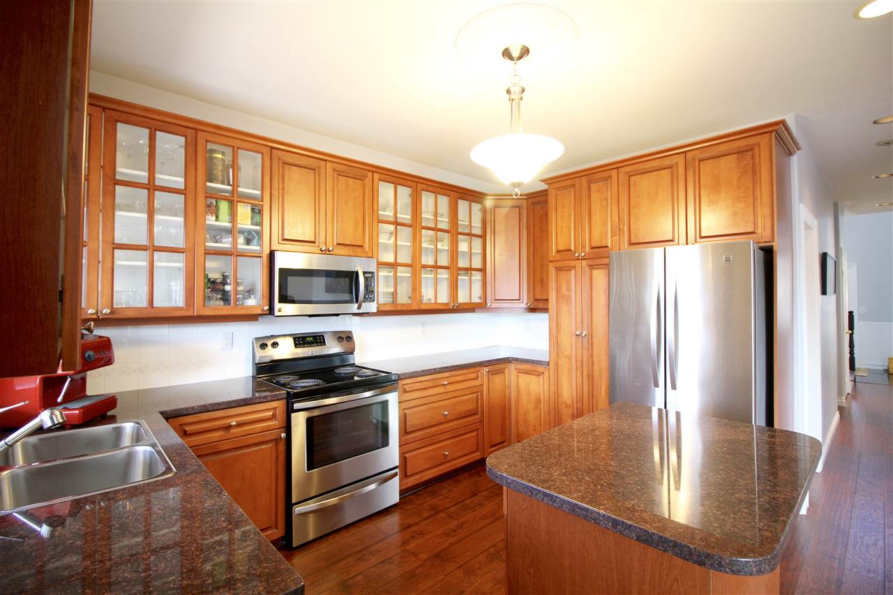 3920 Union Street, Burnaby North 7