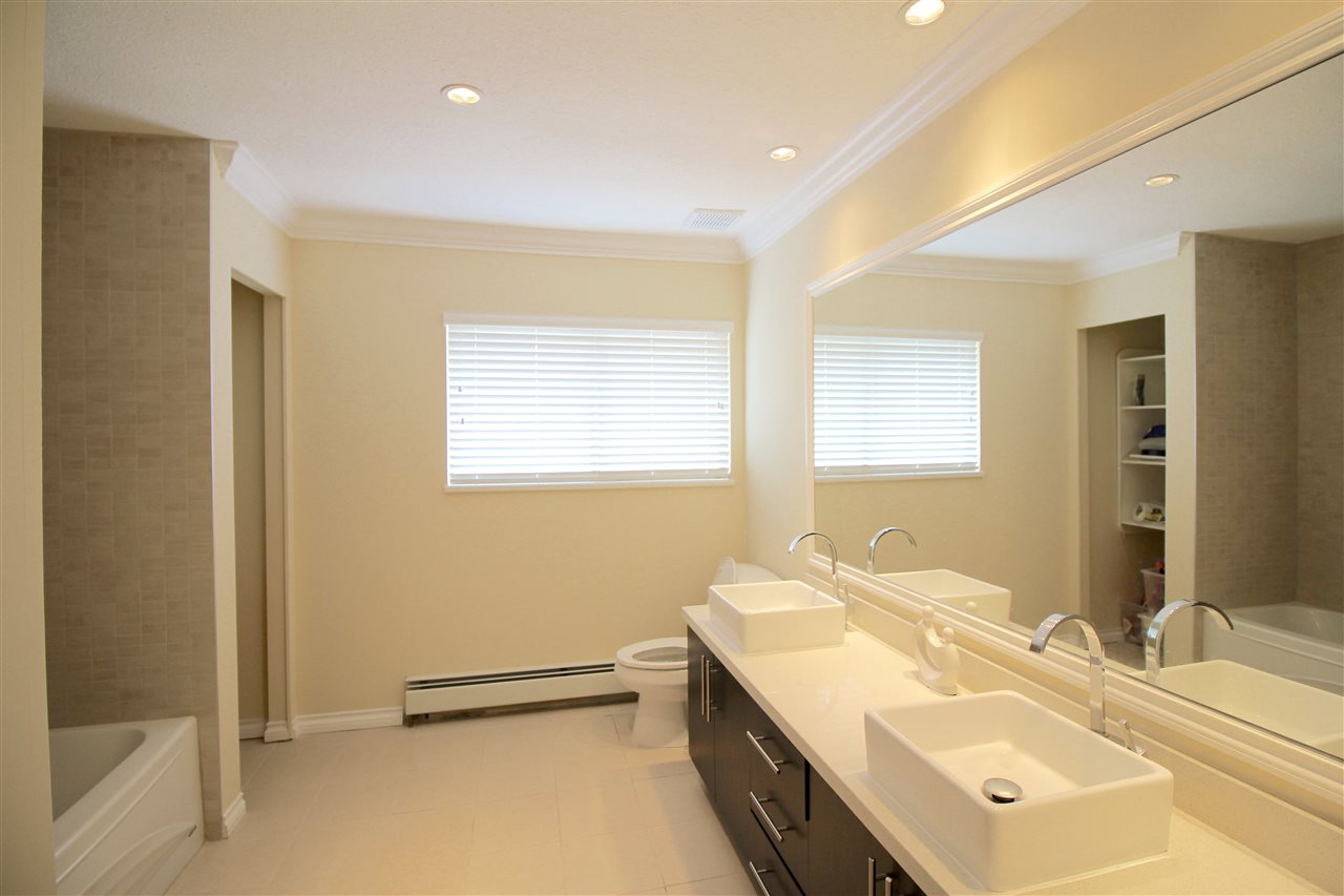 2968 Chicory Place, Burnaby North 18