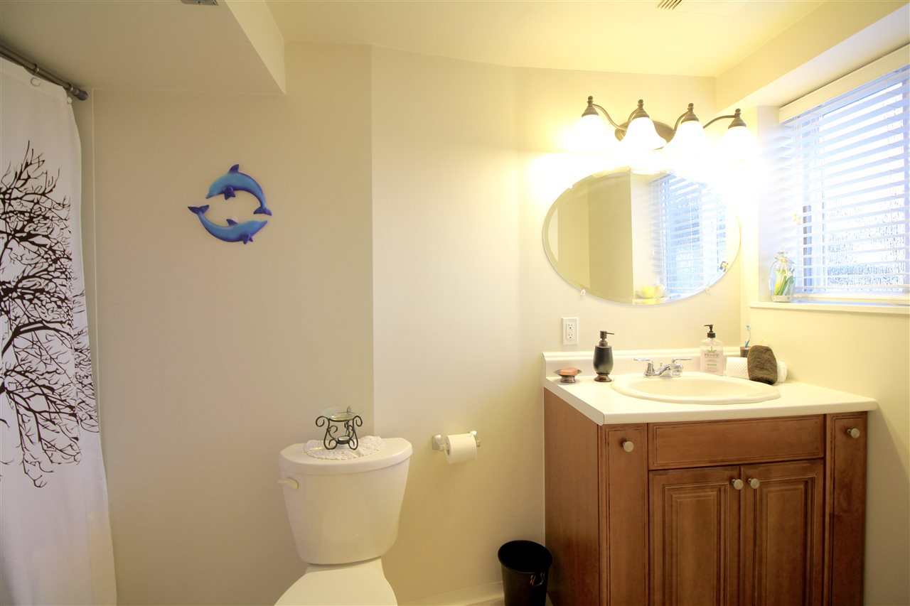 6070 Halifax Street, Burnaby North 13