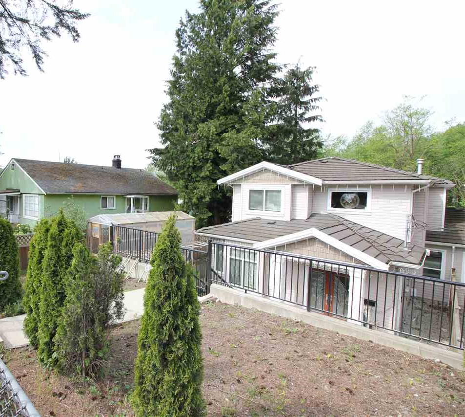 5286 Canada Way, Burnaby South 18