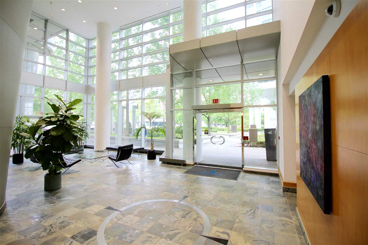 1801 198 Aquarius Mews, Vancouver West 5