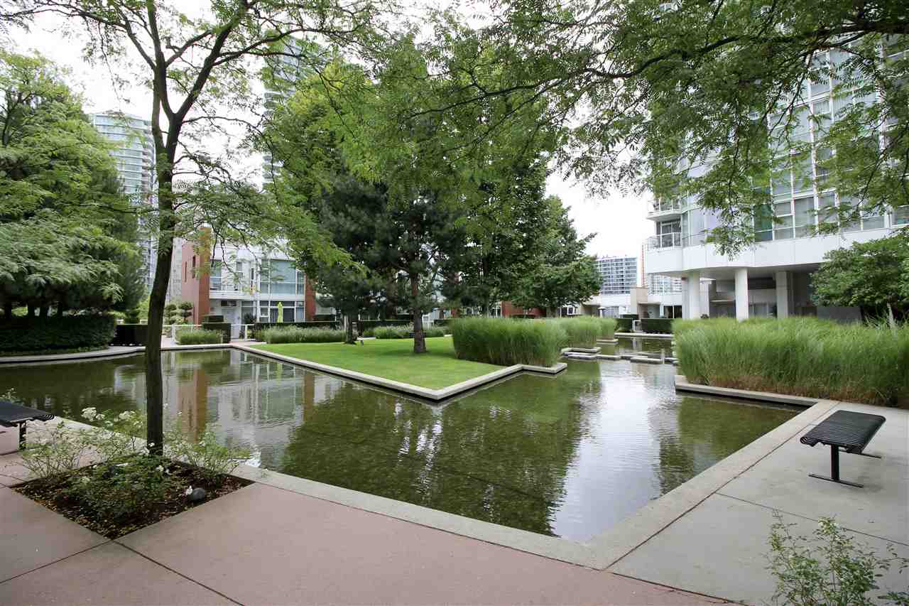 3505 193 Aquarius Mews, Vancouver West 17