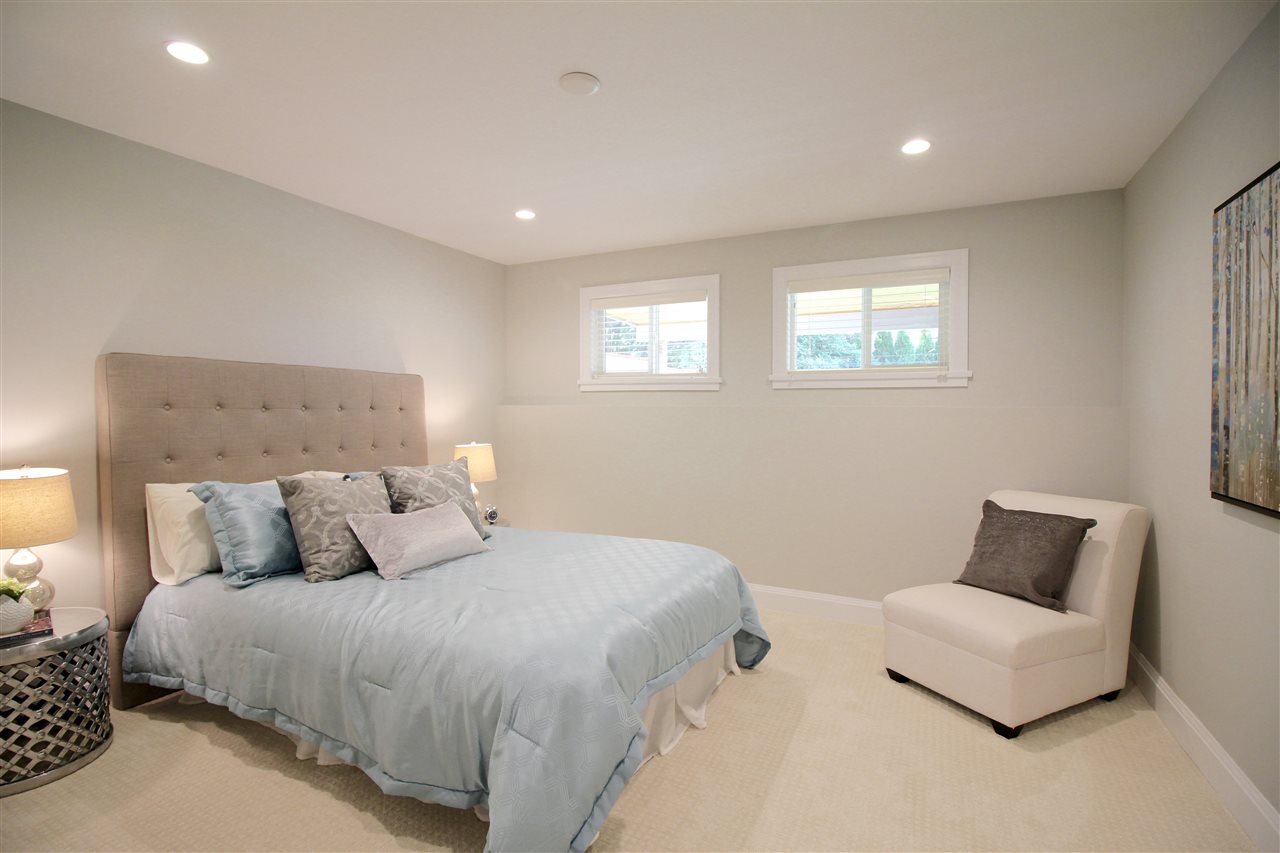 5920 Broadway, Burnaby North 11