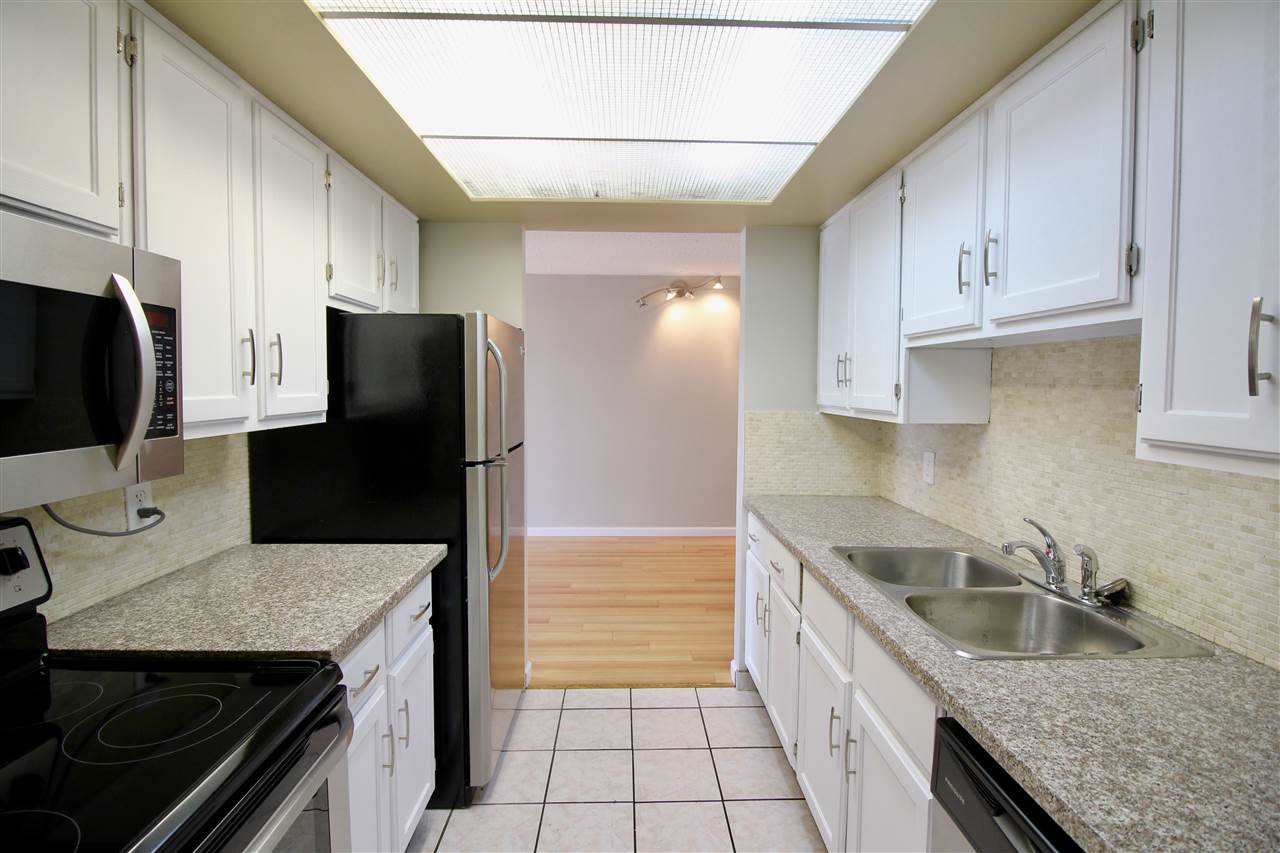 1501 4194 Maywood Street, Burnaby South 6