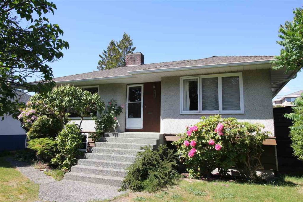 6467 Parkcrest Drive, Burnaby North