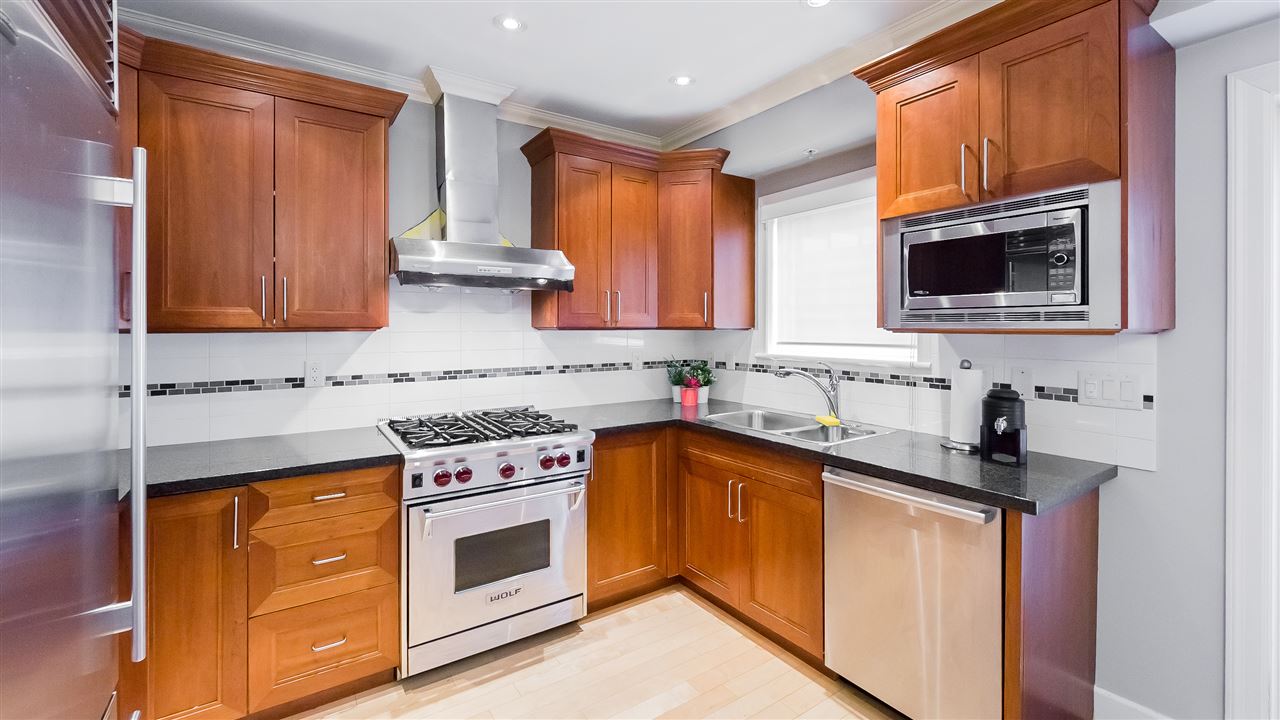 4 1137 Barclay Street, Vancouver West 5