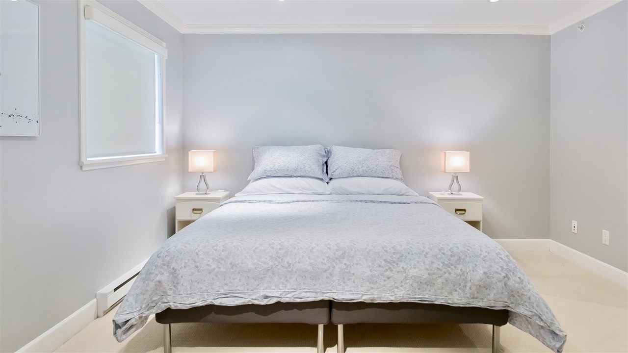 4 1137 Barclay Street, Vancouver West 8